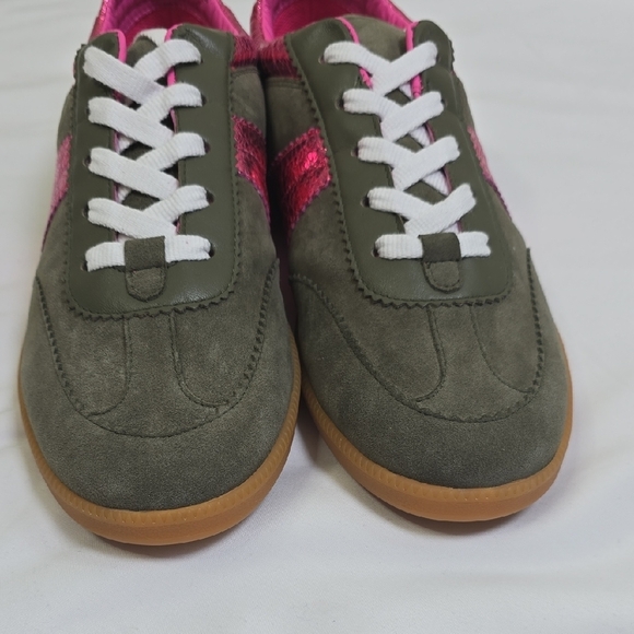 Boden Erin Suede Retro Women's Pink and Green Tenis Trainers Size 38/ 7.5 NWOB. - Picture 2 of 7